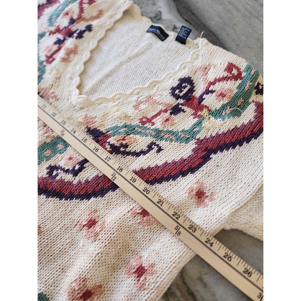 Vintage 90s Hunters Run Cottagecore Granny Floral Scalloped V-Neck Knit Sweater - Picture 10 of 11